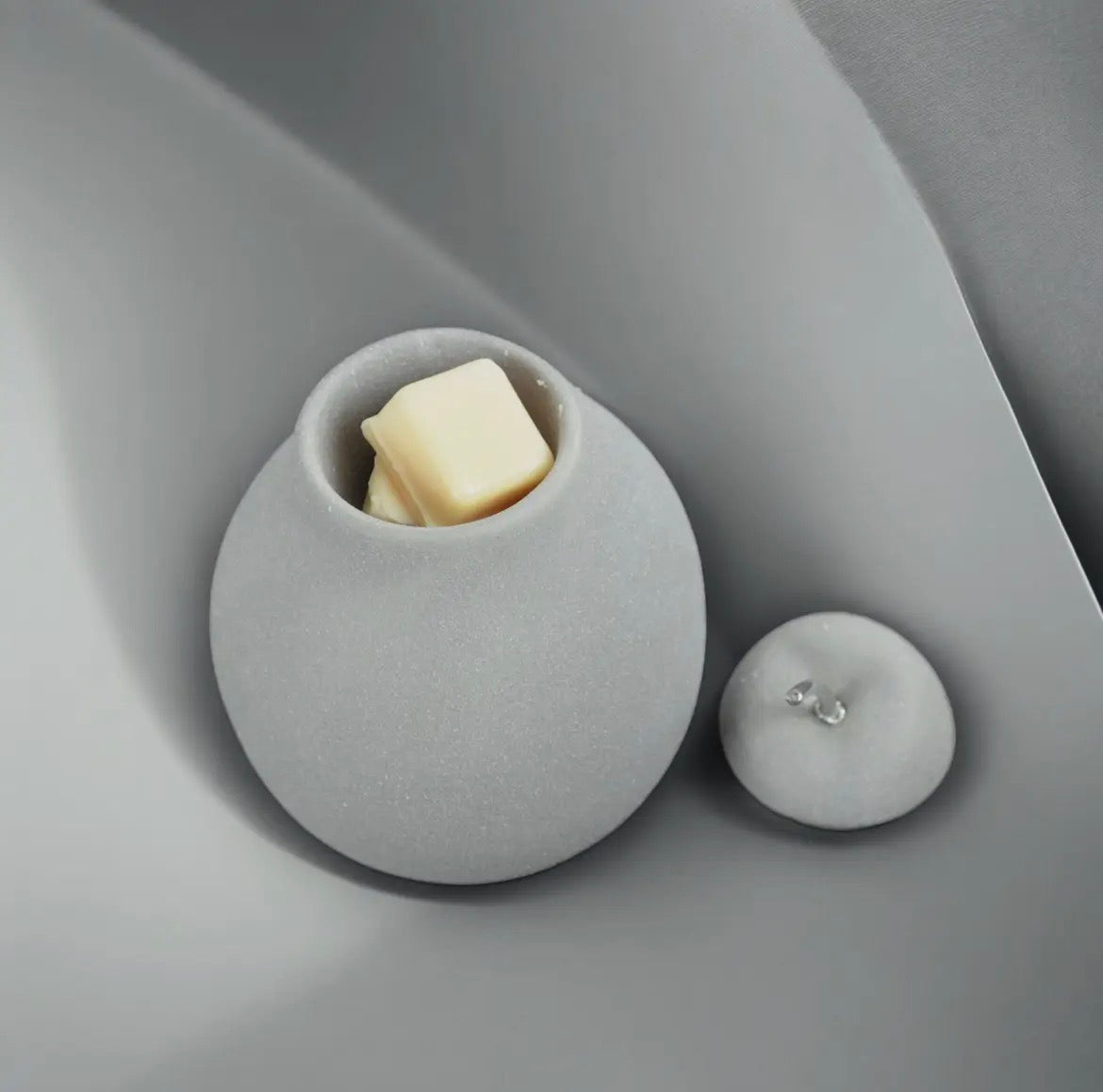 Brûle-Parfum Poire Belle Hélène – Fondant & Cire Parfumée 🍐🕯️