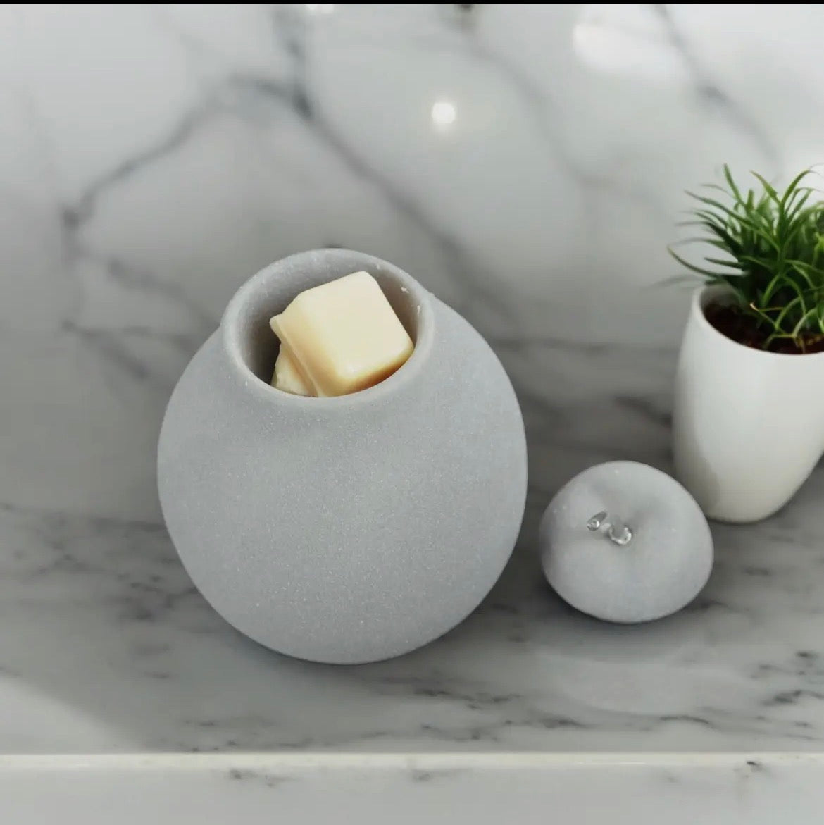 Brûle-Parfum Poire Belle Hélène – Fondant & Cire Parfumée 🍐🕯️