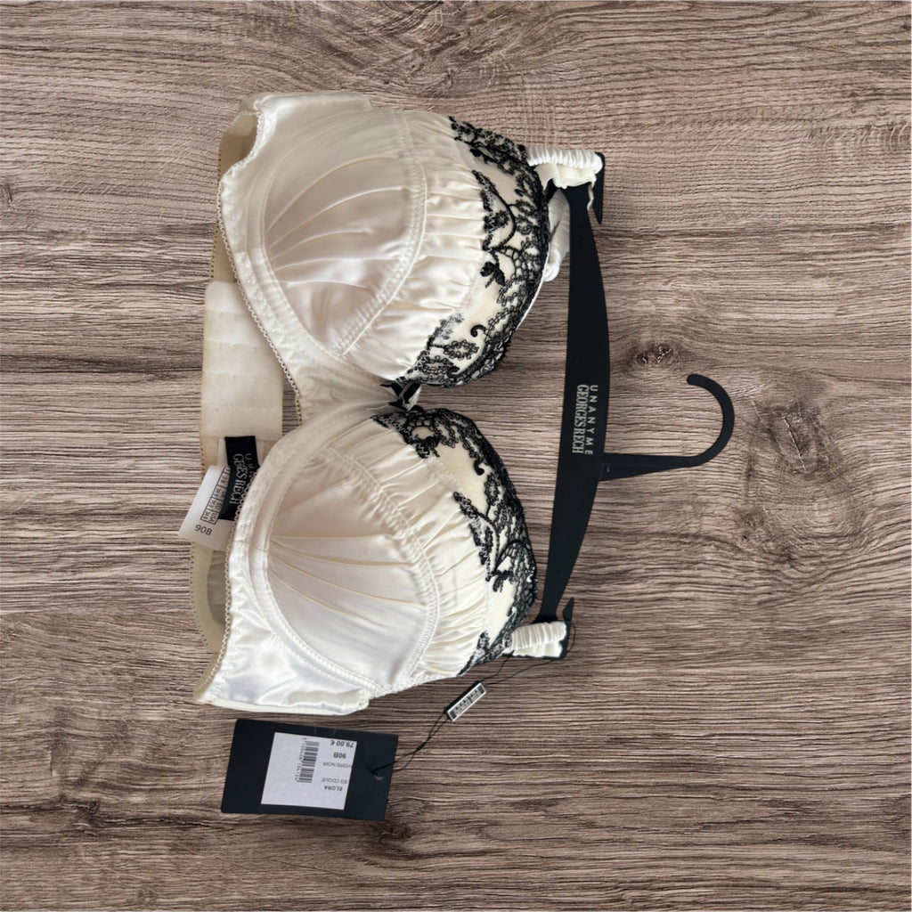 ✨ Soutien-gorge 90B – Satin ivoire & dentelle noire – Neuf avec étiquette ✨